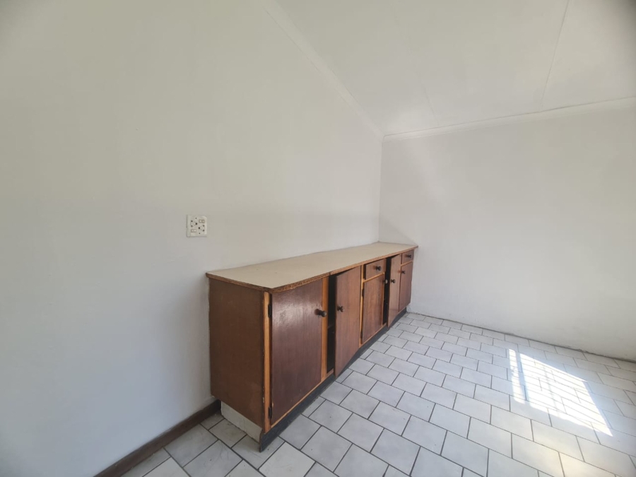 To Let 3 Bedroom Property for Rent in Ifafi North West